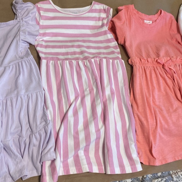 Lot of little girls size 6 dresses(x6), romper(1), denim jacket and sweater - Picture 6 of 12